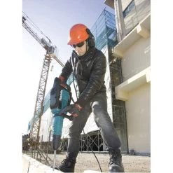 Makita HM1214C SDS-max Breekhamer In Koffer - 1500W - 19,9J 11 Makita HM1214C SDS-max Breekhamer In Koffer - 1500W - 19,9J -Tool Verkoop 279e164c61dabc1949c867b0bae07d72