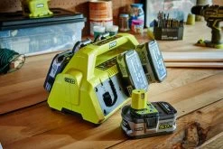 Ryobi RC18627 One+ 18V Laadstation Voor 6 Accu's -Tool Verkoop 5af747aee4e41f1292993d4ebdf2f63e