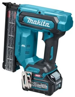 Makita FN001GA202 XGT 40V Max Li-ion Accu Brad Tacker Set (2x2,0 Ah) In Mbox -Tool Verkoop 8333813b1362d50bf801a201587896a6