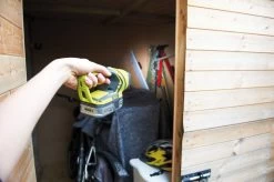 Ryobi RFL180M 18V ONE+ Li-Ion Accu Lamp Body - 150 Lumen - 5133001636 7 Ryobi RFL180M 18V ONE+ Li-Ion Accu Lamp Body - 150 Lumen - 5133001636 -Tool Verkoop 9245cdbd2be9d7dda24772661c60cfa5