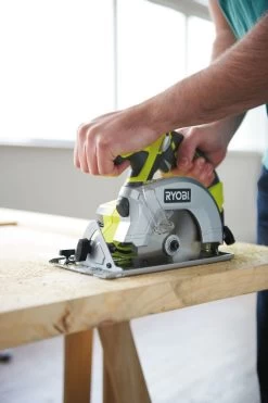 Ryobi RWSL1801M 18V ONE+ Li-Ion Accu Cirkelzaag Body - 150mm - 5133001164 -Tool Verkoop a488850f067987fc5b7569c6552c0efd